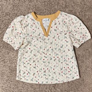 Voy Women's Floral Embroidered Puff Sleeve Top Cream V-neck size S Coquette Girl